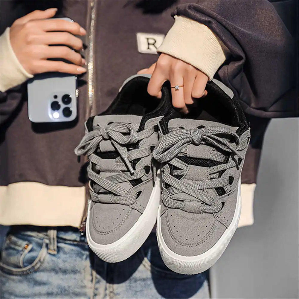 Travel Accessories Gift Basket - Con cordones, zapatos escolares de hip