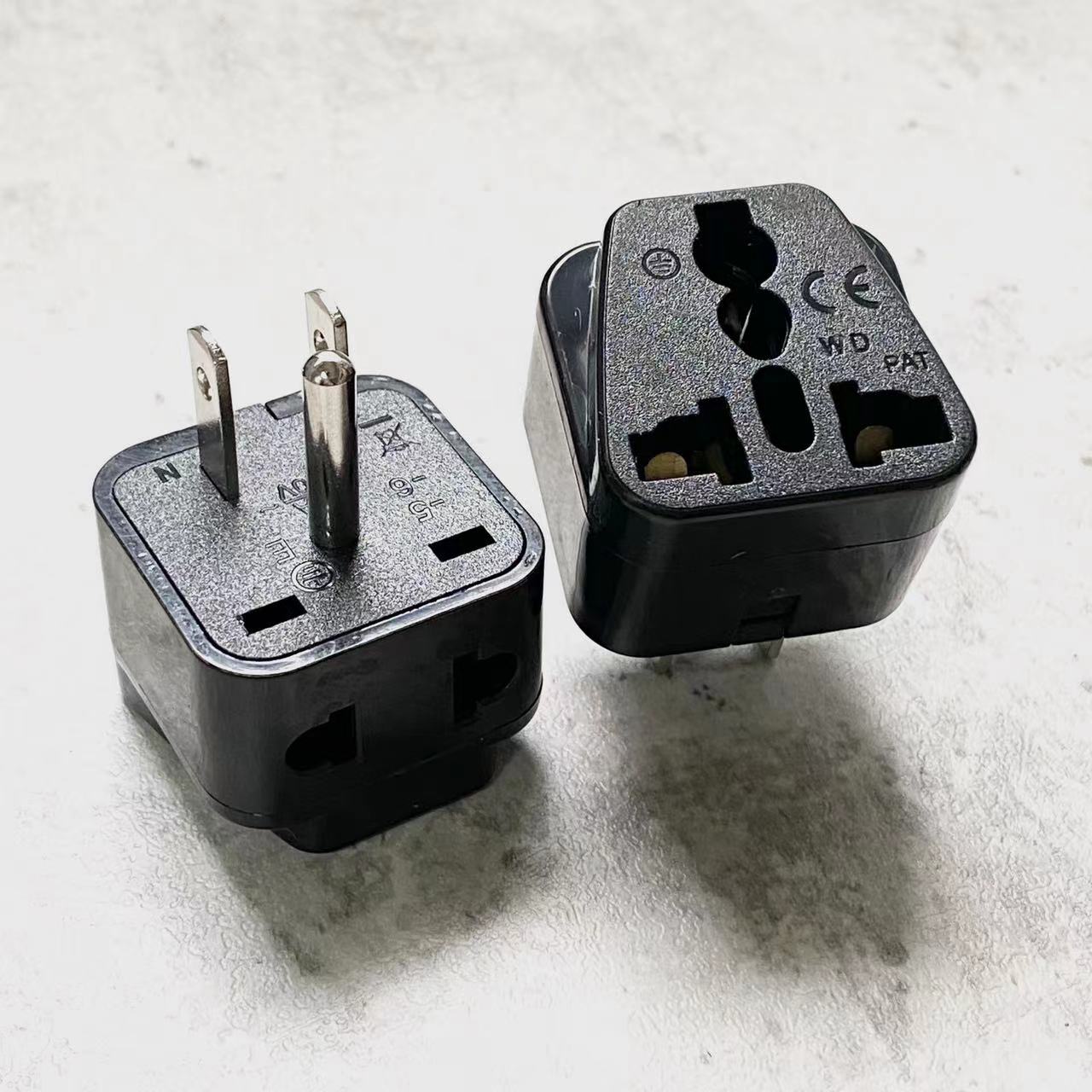 Adaptador de viaje Universal 2 - Travel Accessories Canada reseña y precio