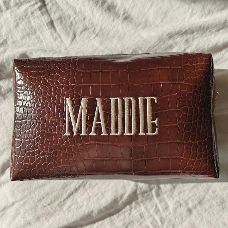 Bolsa de Maquillaje Bordada co - Travel Accessories Gifts For Her reseña y precio